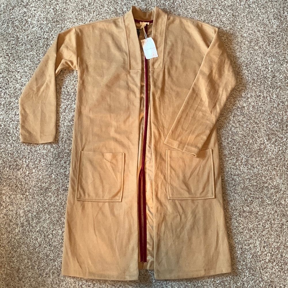 Oversized Coat. Camel color. Size M.